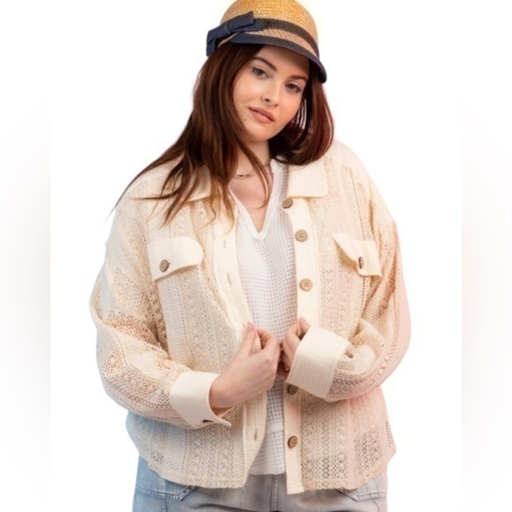 Women’s Plus Natural Gauze Crochet Button-Down Shacket NWT